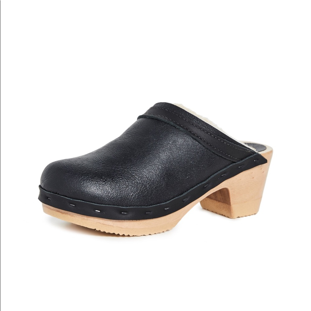 No. 6 Dakota Shearling Clogs